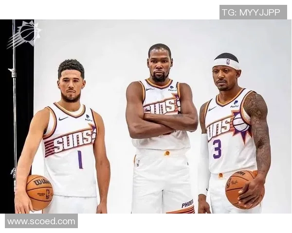 杜兰特与字母哥巅峰对决谁能在赛场上笑到最后 杜兰特与字母哥巅峰对决谁能在赛场上笑到最后