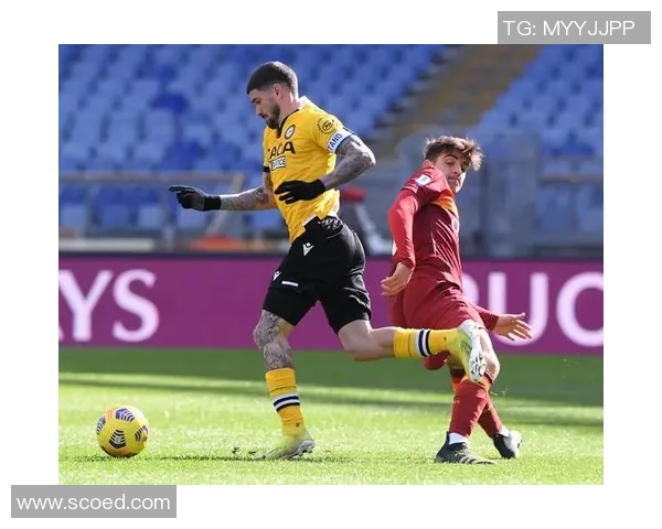 高阿与加尔各答竞技的精彩对决揭示了足球战术与团队合作的魅力