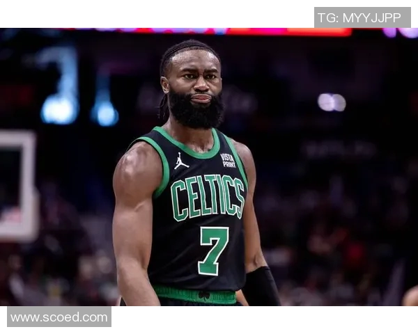 杰伦布朗：从新星到领袖的蜕变与未来展望